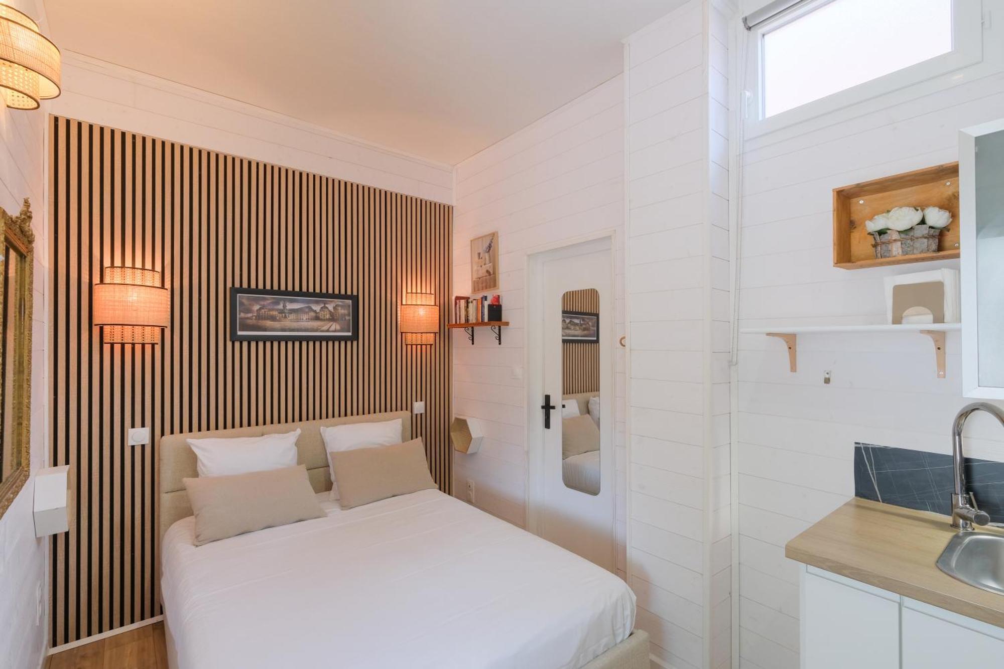 Les Suites D'Alienor, Suite Jasmin 佩萨克 外观 照片